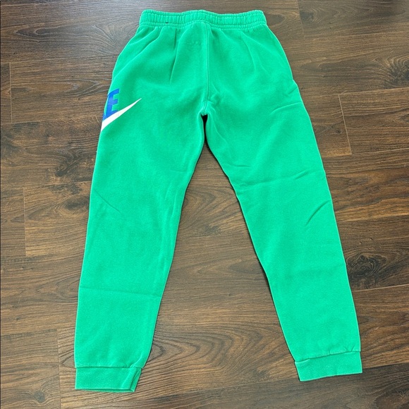 Nike sweat outfit - Picture 12 of 15